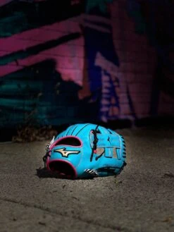 Mizuno Limited Edition Wynwood Pro Select 11.75" Baseball Glove -Mizuno 313187 RG50 07