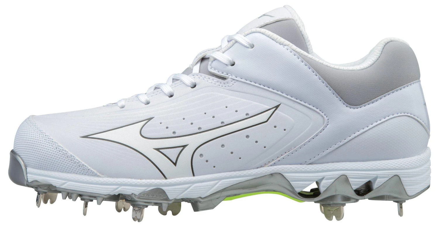 Mizuno 9-Spike Swift 5 Women's Metal Softball Cleat 4 Mizuno 9-Spike Swift 5 Women's Metal Softball Cleat - Image 2