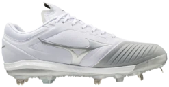 Mizuno Sweep 5 Low Women's Metal Softball Cleat 36 Mizuno Sweep 5 Low Women's Metal Softball Cleat -Mizuno 320617 0000 03
