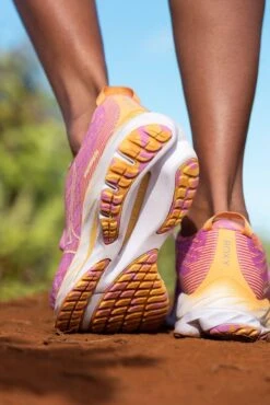 Mizuno Women's Wave Rider 26 Roxy Running Shoe -Mizuno 411386 6T00 03